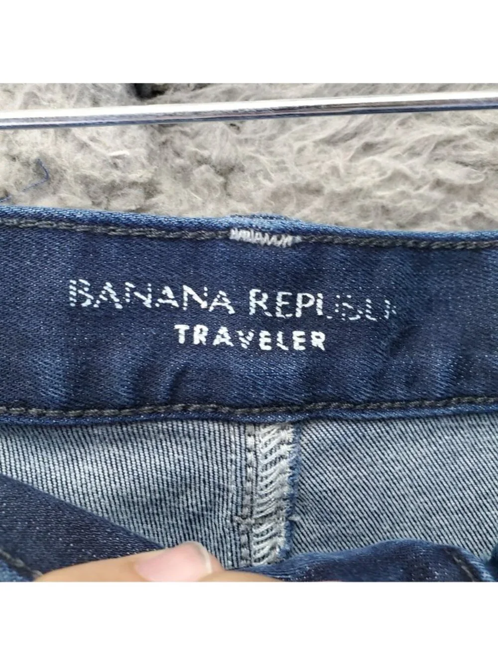 Banana Republic Jeans Mens 31x30 Blue Traveler Slim Fit Stretch Denim *Read*